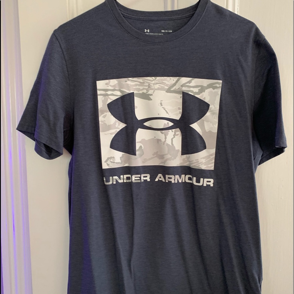 Men’s UA T-shirt